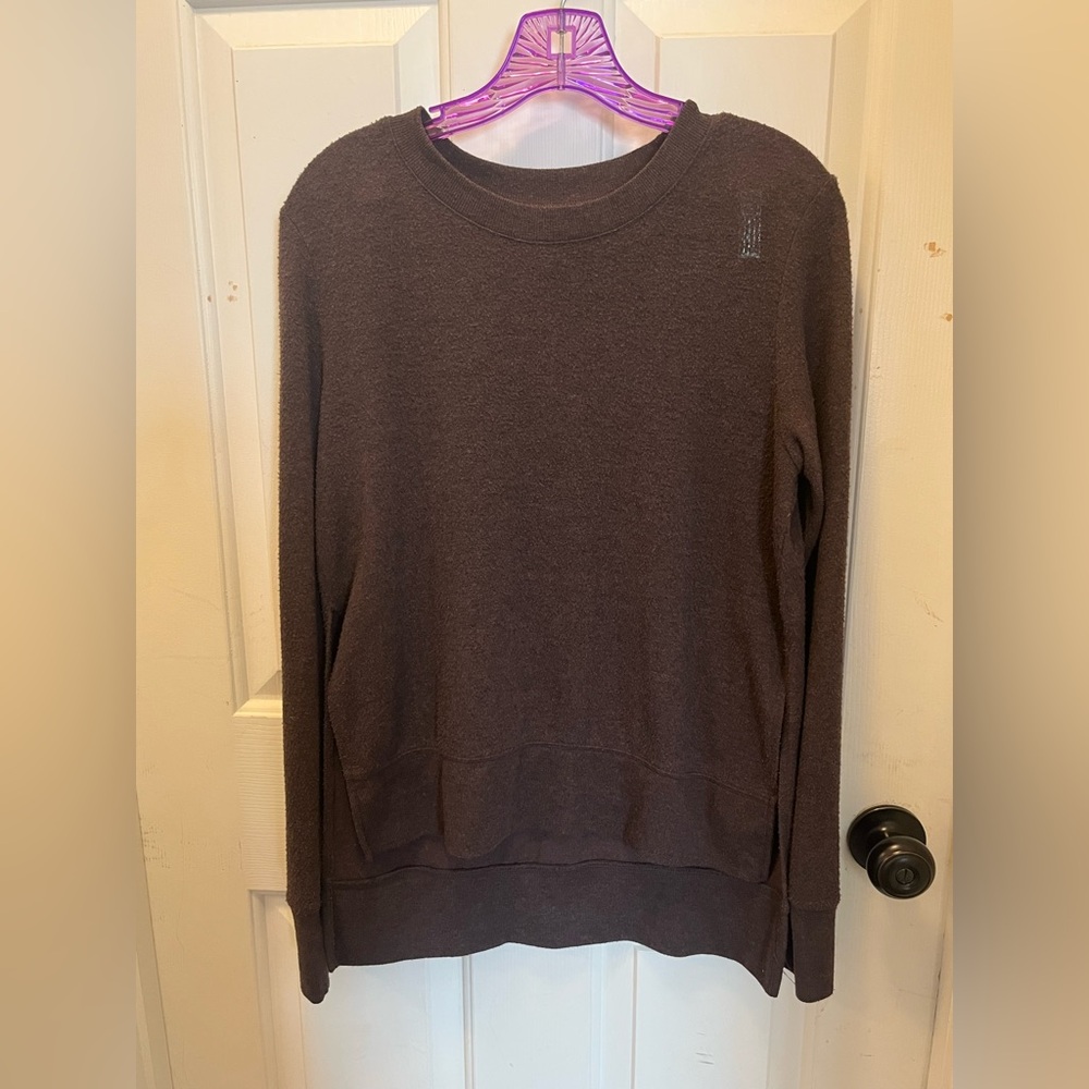 🧘🏽‍♀️VGUC Alo Glimpse Long Sleeve Top in Brown - Sz Small
